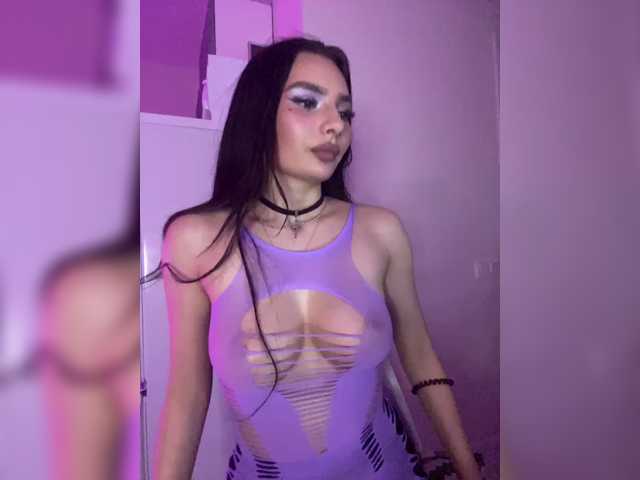Sofa-crysta live cam on BongaCams