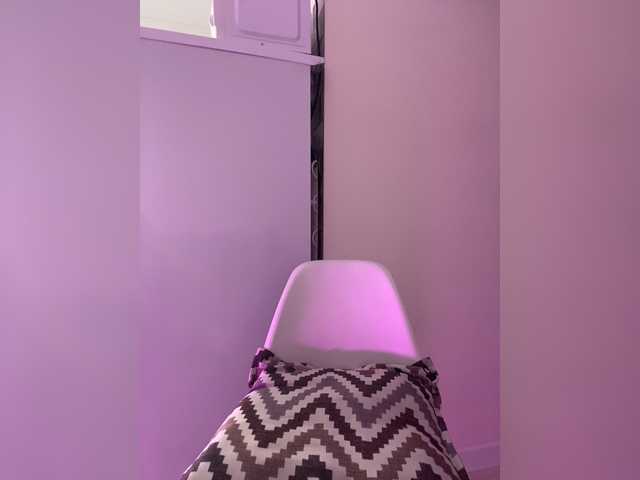 Sofa-crysta live cam on BongaCams