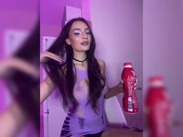 Sofa-crysta live cam on BongaCams