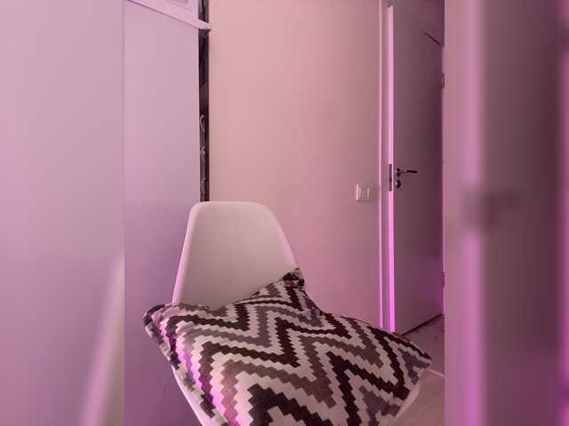 Sofa-crysta live cam on BongaCams
