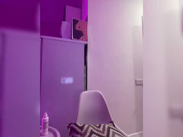 Sofa-crysta live cam on BongaCams