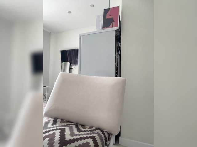 Sofa-crysta live cam on BongaCams