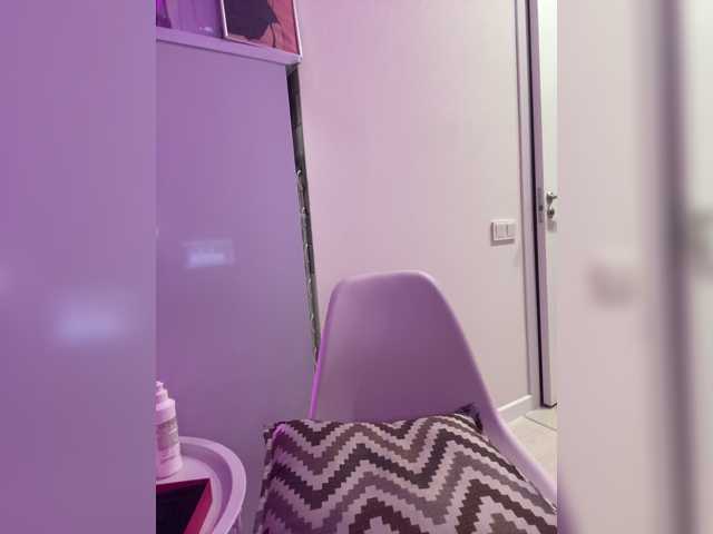 Sofa-crysta live cam on BongaCams