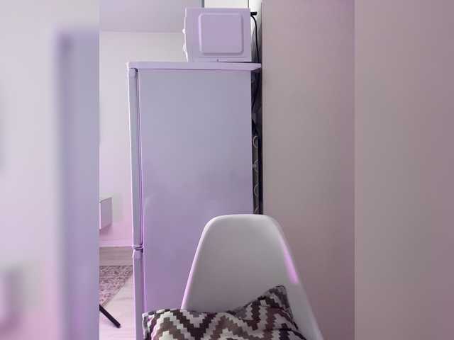 Sofa-crysta live webcam show