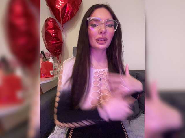Sofa-crysta live cam on BongaCams