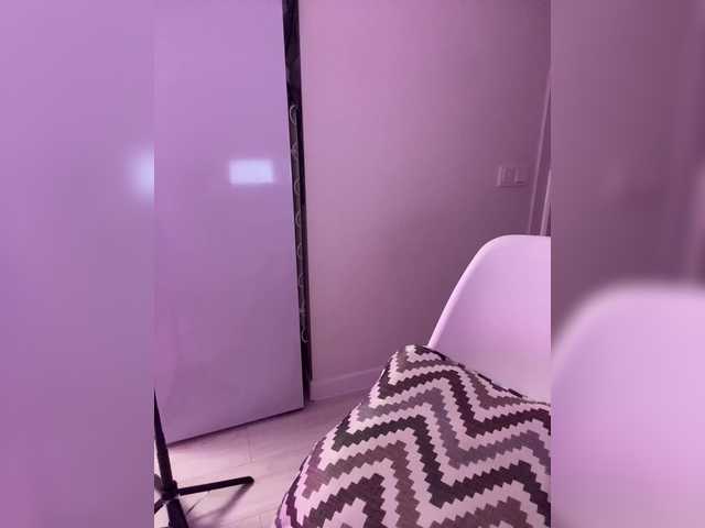 Sofa-crysta live cam on BongaCams