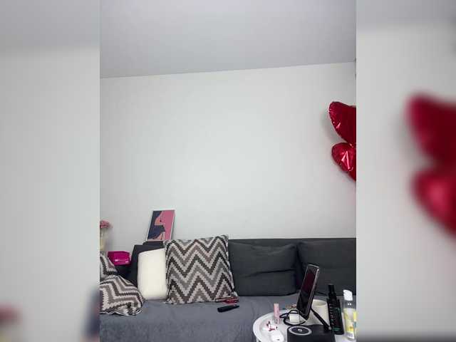 Sofa-crysta live cam on BongaCams