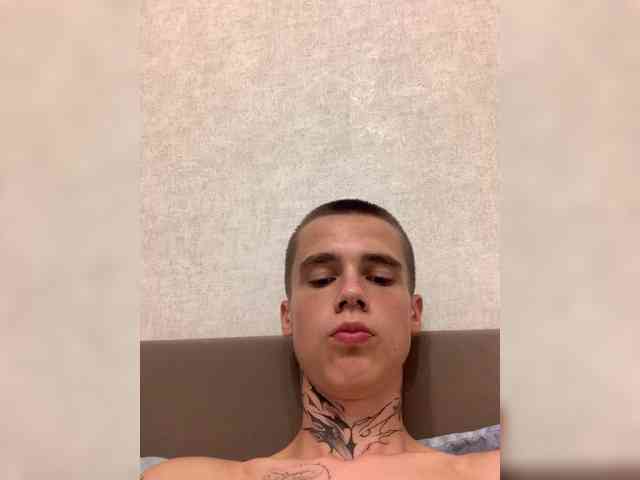 Nikitos22716 Live Webcam on BongaCams