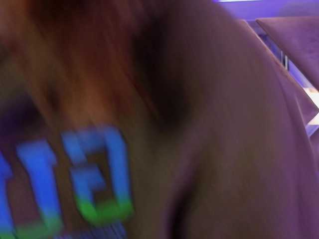 HarperWest live cam on BongaCams