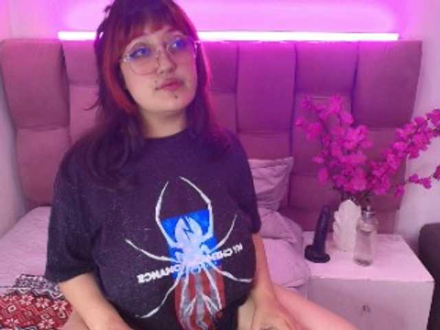MagickBlack live cam on BongaCams