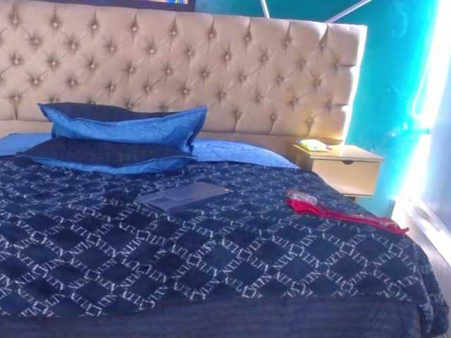 MaraTichh live cam on BongaCams