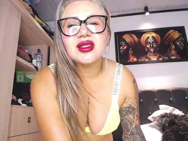 Shantal-69 webcam