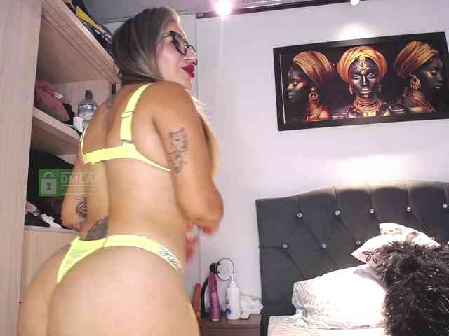 Shantal-69 webcam