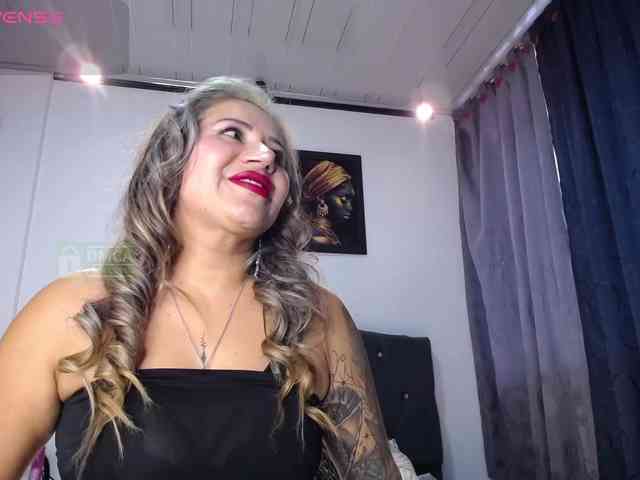 Shantal-69