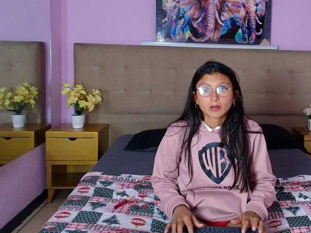 Shariito live cam on BongaCams