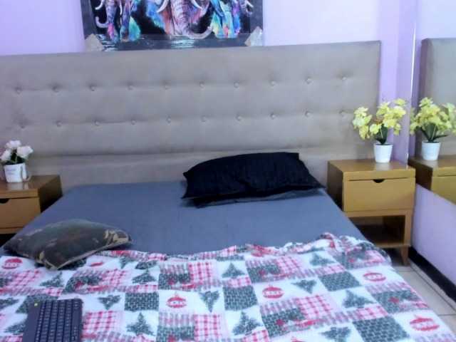 Shariito live cam on BongaCams