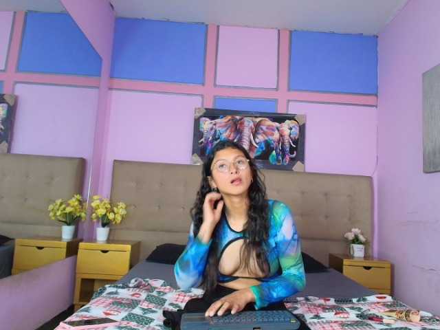 Shariito live cam on BongaCams