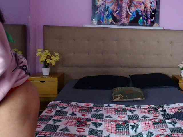Shariito Live Webcam on BongaCams