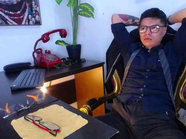 AquilesTaylor Sex Cam Show