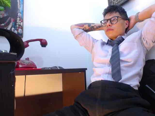 AquilesTaylor Sex Cam Show