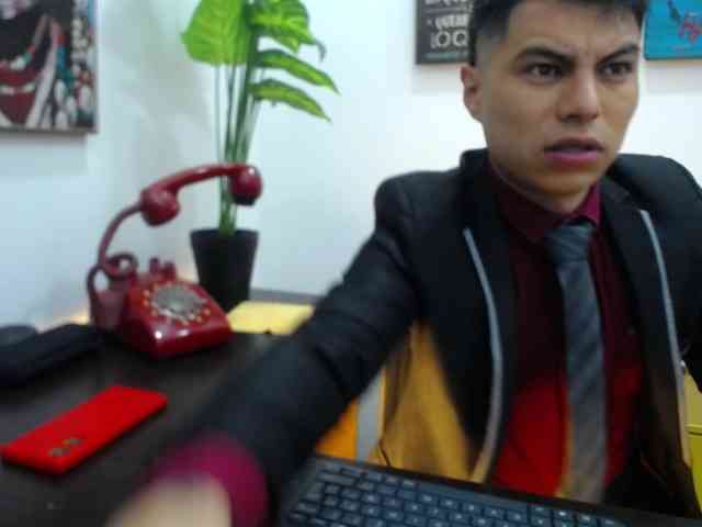 AquilesTaylor Sex Cam Show