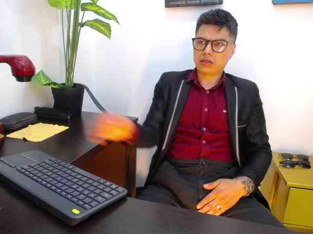 AquilesTaylor Sex Cam Show