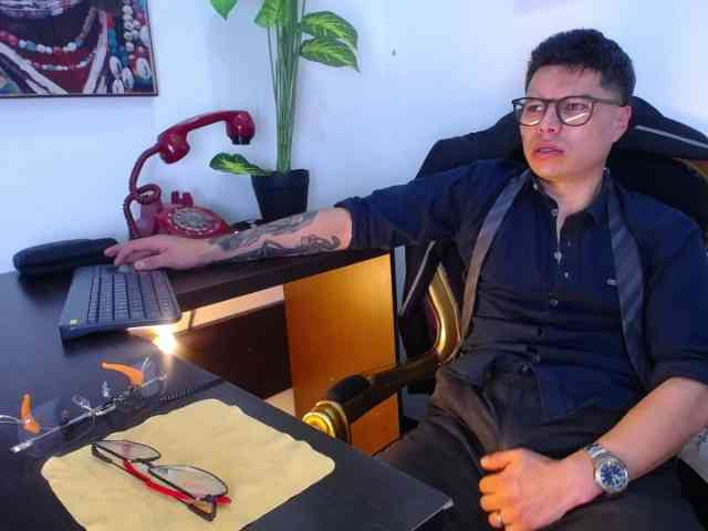 AquilesTaylor Sex Cam Show