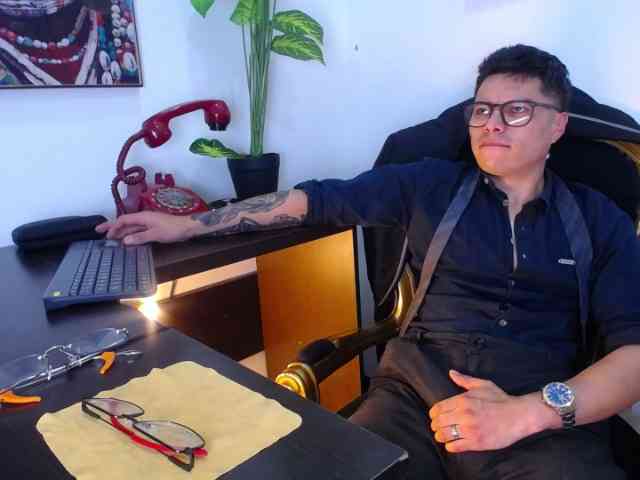 AquilesTaylor Sex Cam Show