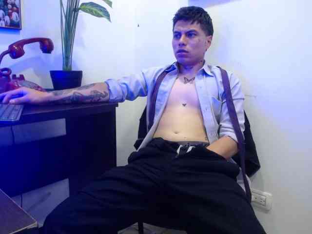 AquilesTaylor Live Webcam on BongaCams