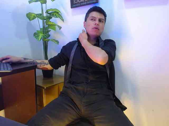 AquilesTaylor AquilesTaylor