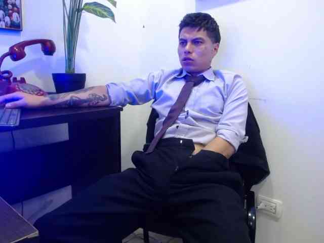 AquilesTaylor AquilesTaylor