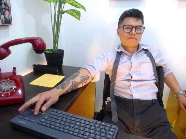 AquilesTaylor Sex Cam Show