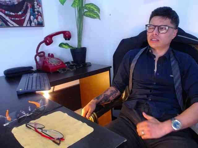 AquilesTaylor Sex Cam Show