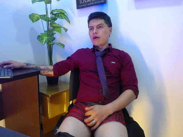 AquilesTaylor AquilesTaylor