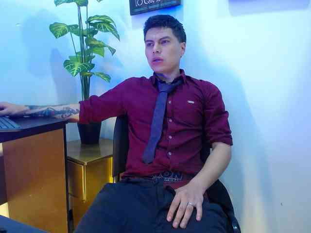 AquilesTaylor AquilesTaylor