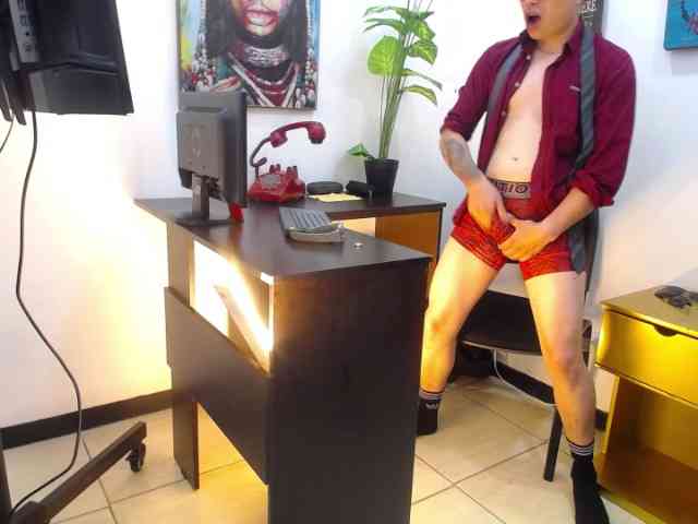 AquilesTaylor Sex Cam Show