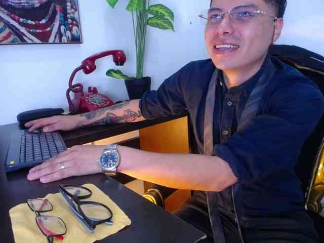 AquilesTaylor Sex Cam Show