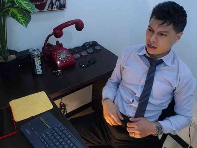 AquilesTaylor Sex Cam Show