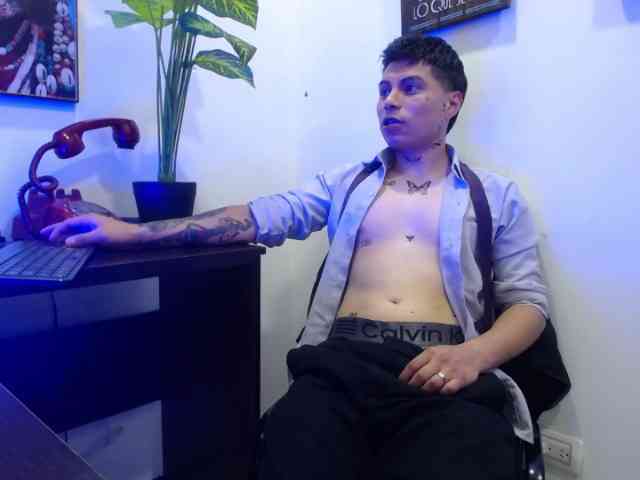 AquilesTaylor Live Webcam on BongaCams
