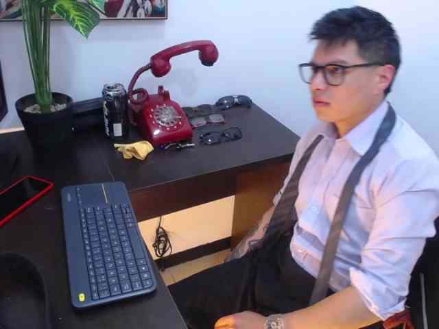AquilesTaylor Sex Cam Show