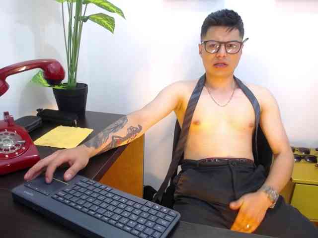 AquilesTaylor Sex Cam Show