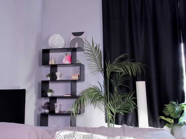 esmaralda live cam on BongaCams