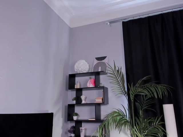 esmaralda live cam on BongaCams