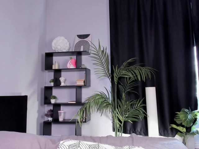 esmaralda live cam on BongaCams
