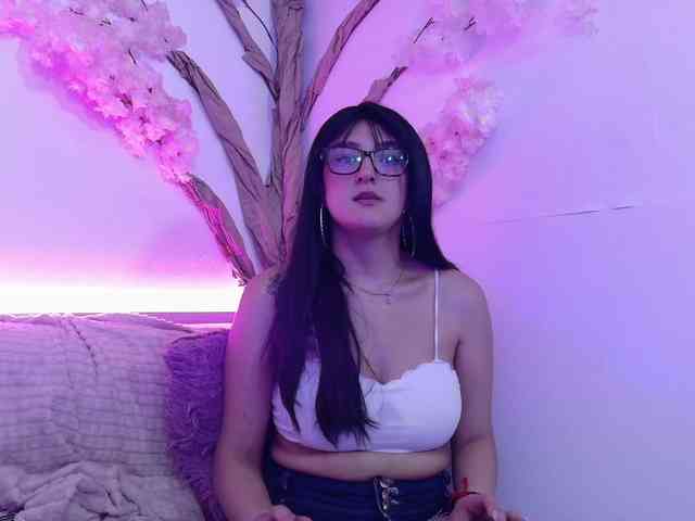 Melany-Noir webcam