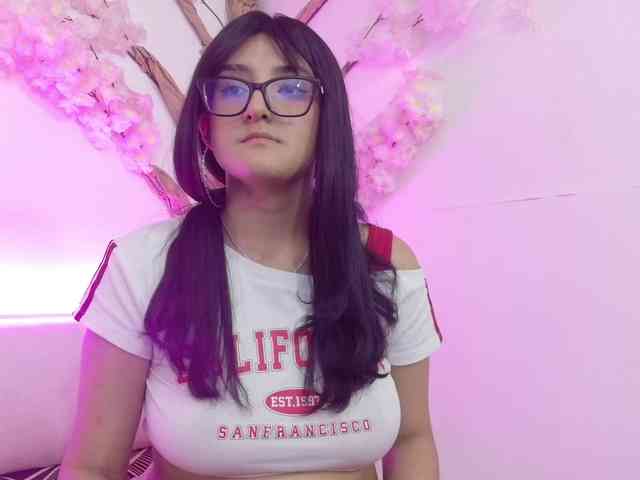 Melany-Noir webcam