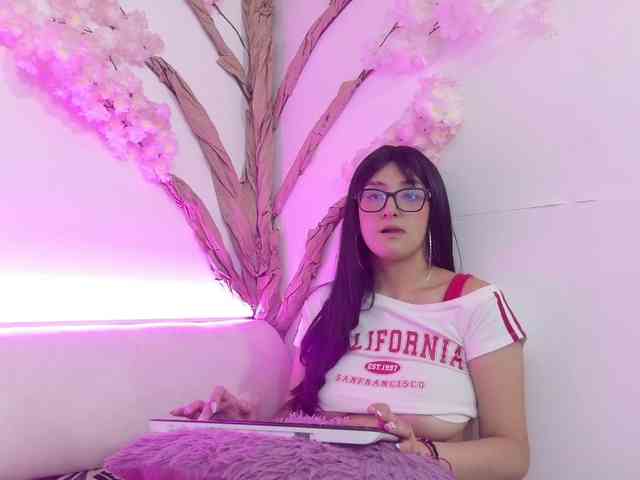 Melany-Noir webcam
