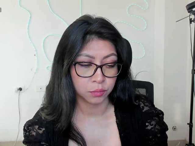 valentinaGoddess live cam on BongaCams