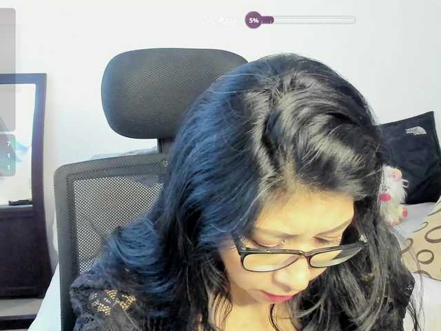 valentinaGoddess live webcam show
