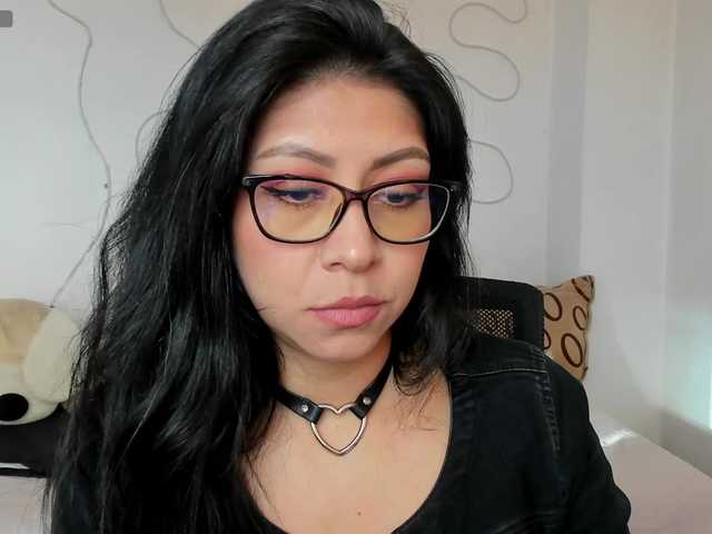 valentinaGoddess live cam on BongaCams